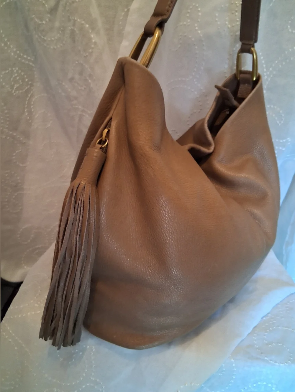 HOBO Harley Pebbled Leather Shoulder Hobo Bag with Tassel In Cedar Sagebrush - Picture 2 of 6